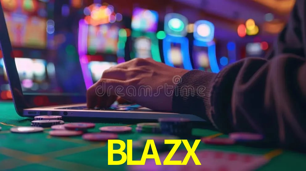 Escena dinámica inspirada en casino con iluminación BLAZX, cartas, fichas e íconos de juegos digitales en un espacio moderno de juegos.